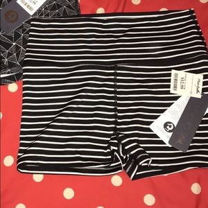 Striped Yoga Shortie